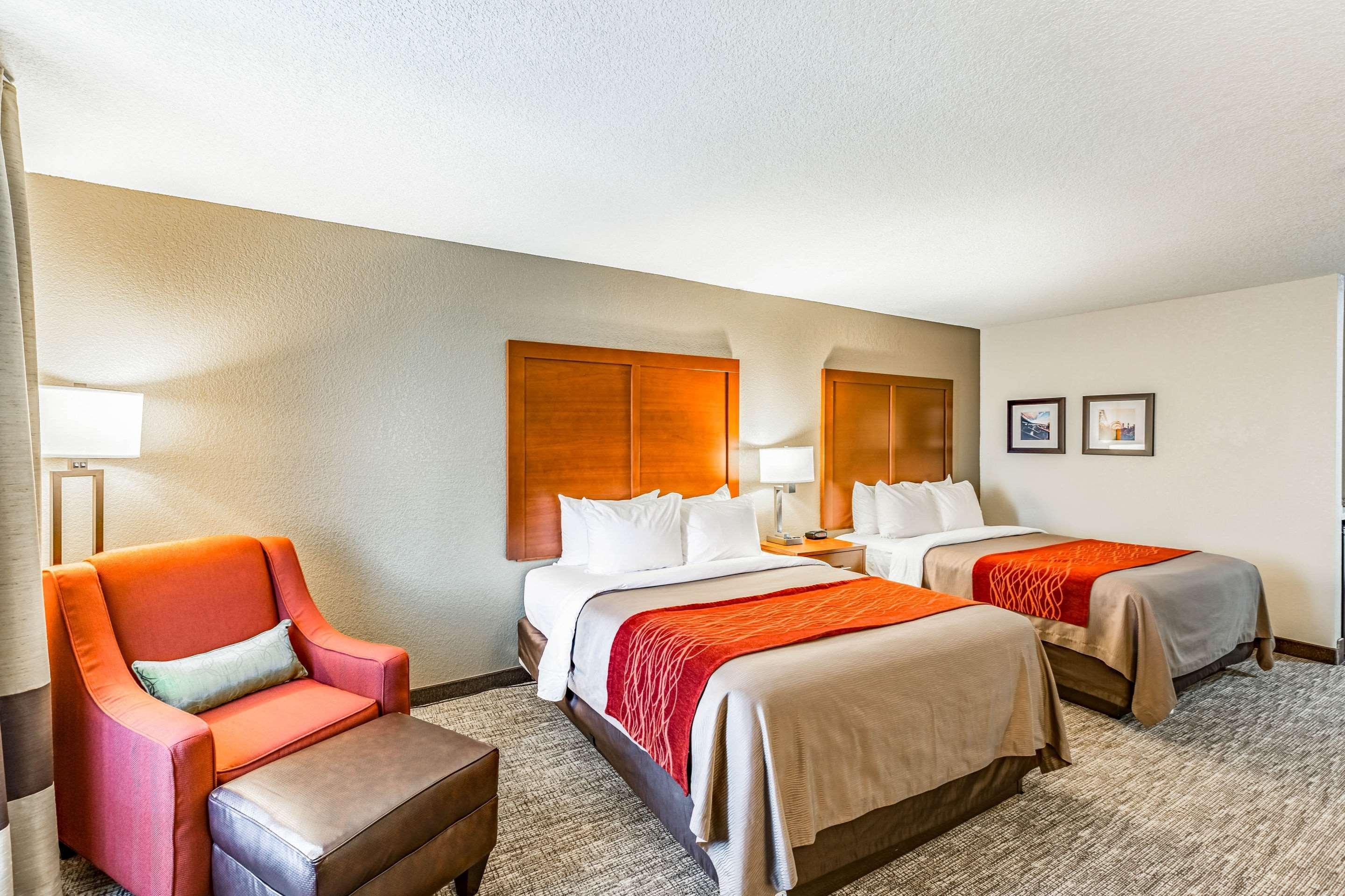 Comfort Inn Altoona-Des Moines エクステリア 写真